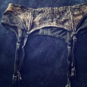 Victoria Secret Lace Garter Belt